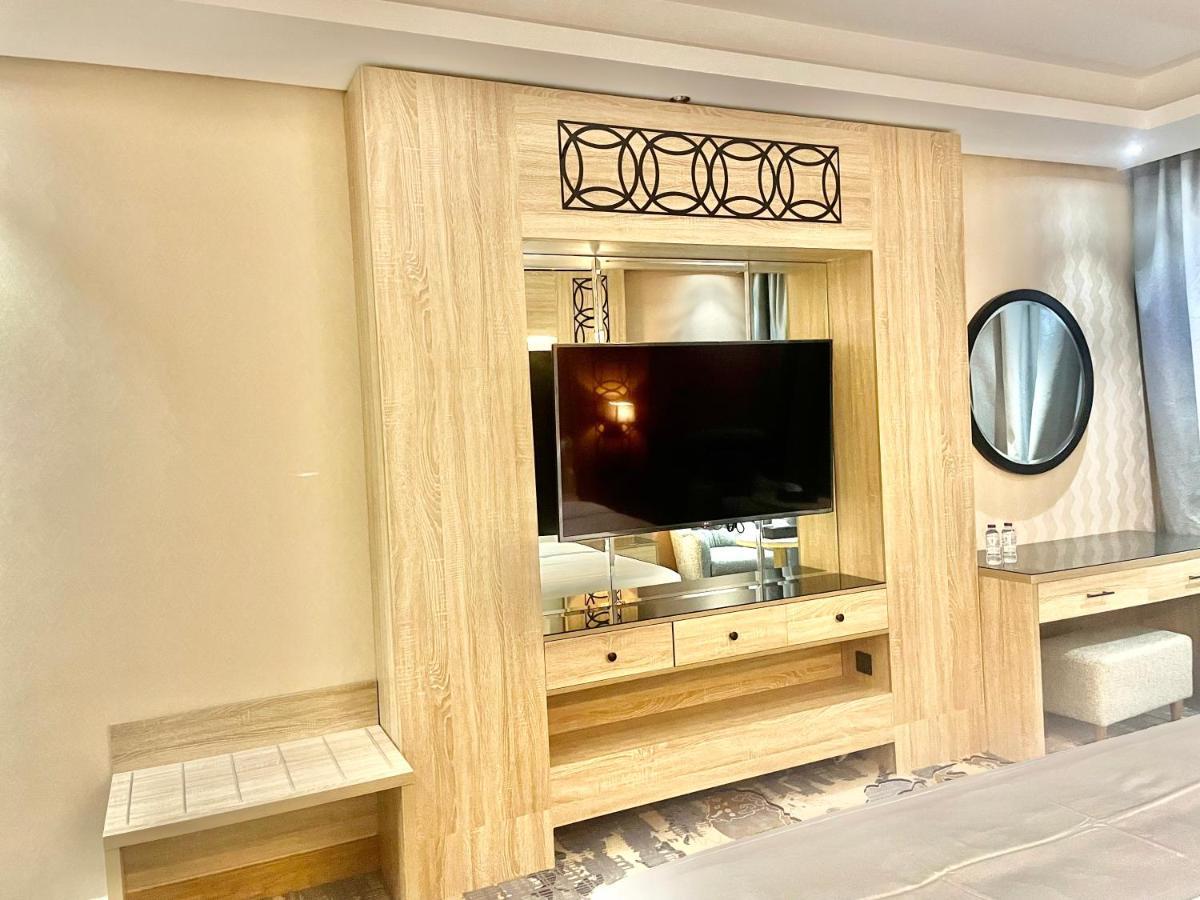 Mirnian Hotel เจดดาห์ ภายนอก รูปภาพ