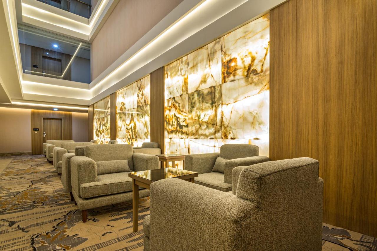 Mirnian Hotel เจดดาห์ ภายนอก รูปภาพ