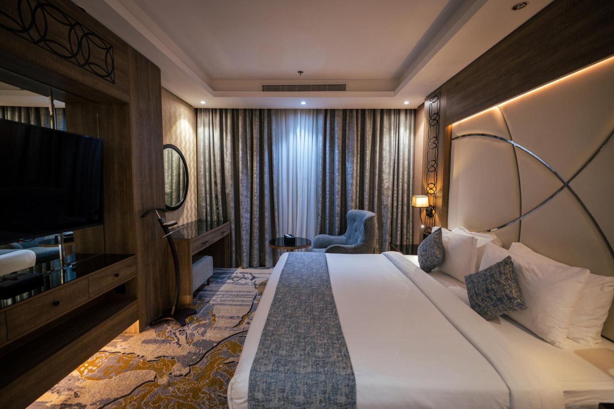 Mirnian Hotel เจดดาห์ ภายนอก รูปภาพ
